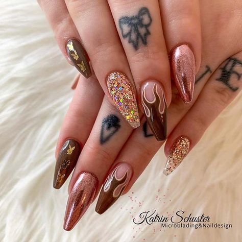 Flames Nails, Fun Nail Designs, Flame Nails, Flame Nail Art, Bright Pink Nails, New Nail Trends, Nails Brown, Nail Stencils, Subtle Nails