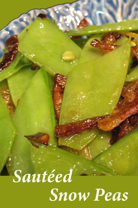 Snow Peas Recipe, Crispy Shallots, French Fried Onions, Recipes Cheap, Snow Peas, Pea Pods, Spring Vegetables, Easy Side Dish, Recipes For Two