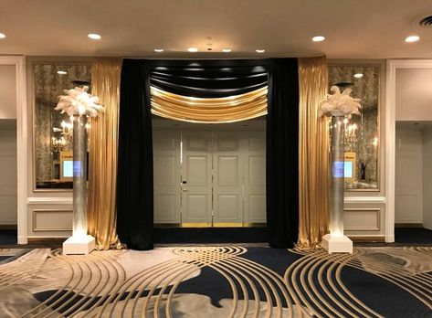 20s Glam, Black And Gold Curtains, Sweet 16 Decor, Prom Backdrops, Gatsby Party Decorations, Birthday Venues, Party Living Room, Charity Ball, Masquerade Theme