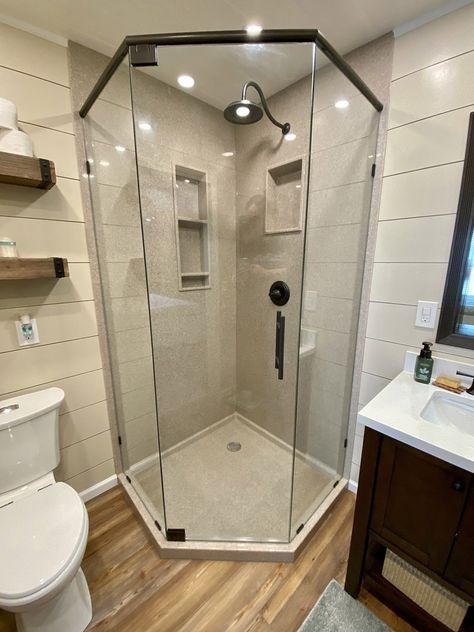 Triangular Shower Bathroom, Corner Shower Insert Ideas, Small Bathroom Ideas Shower Only Corner, Neo Angle Corner Shower Ideas, Small Corner Shower Bathroom, Bathroom With Corner Shower Layout, Neo Angle Shower Tile Ideas, Corner Shower Small Bathroom, Small Bathroom With Corner Shower Ideas