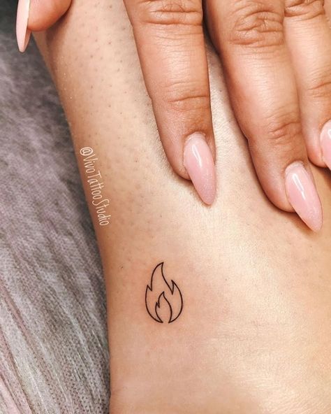 Simple Tattoo With Meaning, Simple Girl Tattoos, Cute Simple Tattoos, Simple Tattoos For Women, Finger Tattoo Designs, Small Tattoos With Meaning, Meaningful Tattoos For Women, Simple Tattoo Designs, Small Tattoos Simple