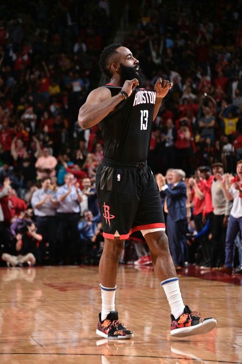 James Harden James Harden Houston Rockets, James Harden Aesthetic, James Harden Wallpapers, Basketball Wallpaper Iphone, James Harden Rockets, Harden Vol 6, Lock Screen And Home Screen, Basketball Girlfriend, Girls Basketball Shoes