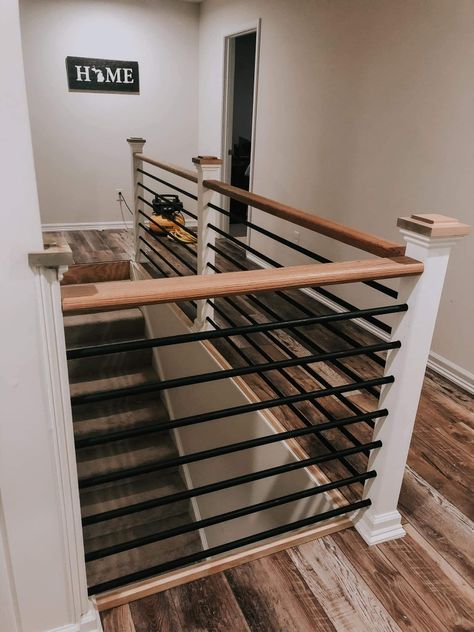 New Indoor Railings, Modern Basement Stair Railing, Open Stairway In Living Room, Diy Staircase Railing Makeover, Cheap Banister Ideas, Stair Half Wall Ideas, Top Of Stairs Railing, Hallway Railing Ideas, Upstairs Railing Ideas