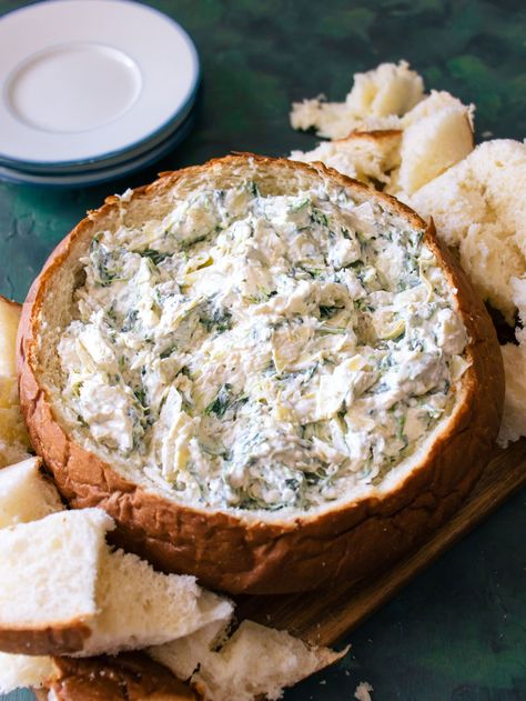 Bread Bowl Dip Recipes Appetizer Ideas, Spanish Artichoke Dip, Best Dips Recipes, Cold Spinach Artichoke Dip, Spinach Dip Bread Bowl, Appetizer Dips Cold, Spinach Artichoke Recipes, Spinach Dip Cold, Bread Bowl Dip