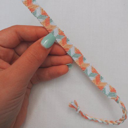 Friendship Bracelet Patterns 12 Strings, Friendship Bracelet Patterns 4 Colors 8 Strings, Vsco Bracelet Patterns, Braslet Patterns, Braclets Ideas String Pattern, Cool Friendship Bracelets Patterns, Friendship Bracelets Diamond, 4 Color Bracelet Pattern, Bracelet Pattern Ideas