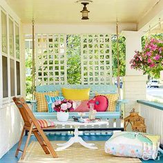 Pretty yet practical, porch swings are a fun addition to any outdoor area. Family and friends of all ages will enjoy curling up with a good book or gently rocking to the summer breeze. Add extra appeal to your porch swing with a bright coat of paint -- plus some funky throw pillows -- to welcome guests before they even step through the door. Veranda Design, Porch Kits, Porch Design Ideas, Building A Porch, Front Porch Design, Porch Swings, Summer Porch, Small Front Porches, Backyard Porch