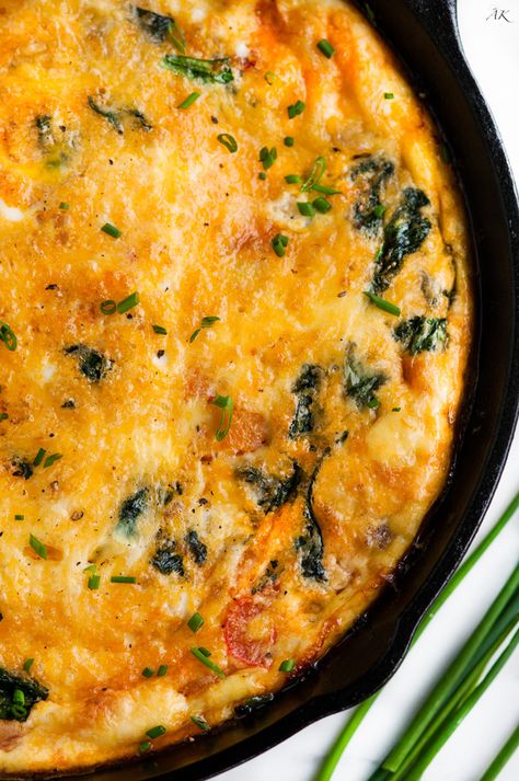 Frittata Recipes Sausage, One Pot Breakfast, Frittata Recipes Breakfast, Fritata Recipe, Spinach Frittata Recipes, Sausage Frittata, Breakfast Frittata, Sausage Spinach, Spinach Frittata