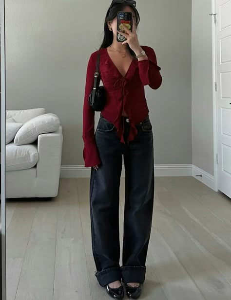 Plum Top Outfit, Plum Outfit Ideas, Red Top Outfit, Occasional Outfits, Elegant Outfit Ideas, Wine Outfit, Grey Outfits, Swaggy Fits, Valentine's Outfit