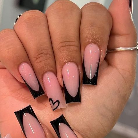 Kexli💞 on Instagram: "Loving these black frenchies🖤 • • • • • • • #blackfrenchnails #frenchtipnails #pinknails #naillove #naillife #naillover #nails #nailsoftheday #nailsofinsta #instanails #explorepage #explore #houstonnails" Acrylics With Black Design, Medium French Tip Nails With Design, Black Acrylic Nails Medium, Black Long Nails Acrylic, Birthday Nails Coffin Classy, Nail Ideas Dark Colors, Nail Designs Black Women, Nails Black Design, Nail Art Designs Long