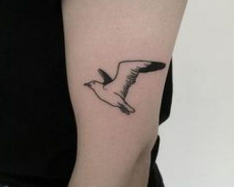 Seagull Tattoo, Tiny Bird Tattoos, Nautical Tattoo, Healing Tattoo, Tattoo Arm, 1 Tattoo, Get A Tattoo, Animal Tattoos, Tattoos With Meaning