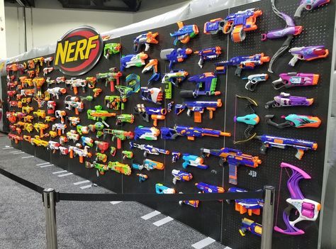 nerf wall hascon Nerf Wall, Nerf Organization Ideas, Nerf Storage Ideas, Nerf Storage, Creative Kids Rooms, Nerf Toys, Nerf Party, Boy Bedroom Design, Game Room Design