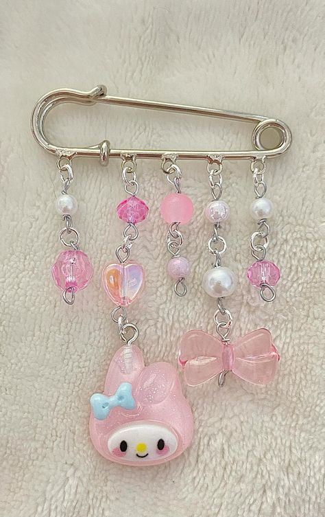 Sanrio-inspired safety pin bag charms 🩷 #jewelry #smallbusiness #designer #fairycore #cottagecore #necklace #silver #necklaces #cute #pink Cottagecore Necklace, Safety Pin Necklace, Pin Bag, Pin Necklace, Necklaces Cute, Fairycore Cottagecore, Bag Charms, Fairy Core, Safety Pin