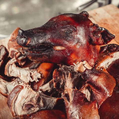 Pig Head Recipe, Hog Head Cheese Recipe, Hog's Head Cheese, Cookout Dishes, Head Cheese, Restaurants In Nyc, Beef Tongue, Pig Head, Beef Cheeks