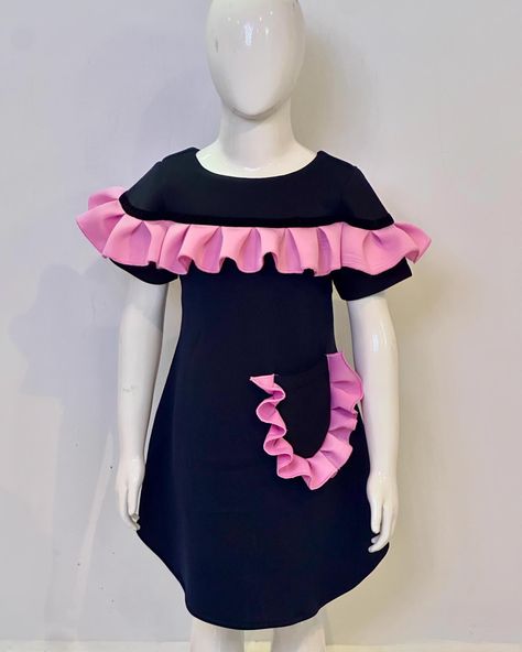 If you little one loves dressing up, you should get her this dress 😍😍😍 Can be worn with ballet shoes for a dressy look or a pair of sneakers for a casual look. Any way, she’ll look fab! 😍😍😍 1-4 years N32,500 5-7 years N35,000 8-10 years N37,500 #girlsdresses #kidsfashion #toddlerfashion #childrensclothing #kidsstyle #portharcourt Simple Dress Casual, Children Style, Child Dress, Kids Wear Girls, Children Dress, African Print Dress Ankara, African Wear Dresses, Kids Dress Wear