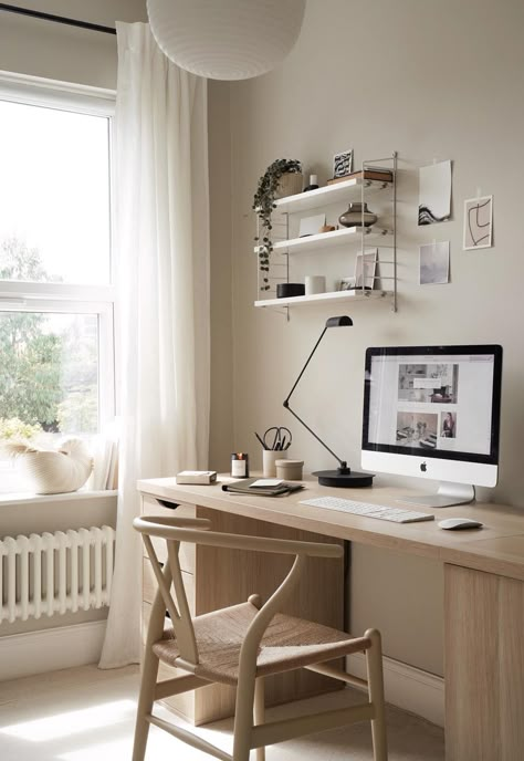 Mittback Ikea Desk Hack, Ikea L Shaped Desk, Simple White Desk, Standup Desk, Aesthetic Setup, Office Revamp, Ikea Home Office, Diy Office Desk, Bedroom Colours