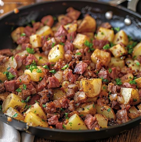 Homemade Corn Beef Hash, Canned Corned Beef Hash Recipes, Homemade Corned Beef Hash, Corn Beef Hash Recipe, Cornbeef Hash, Corn Beef Hash, Beef Hash Recipe, Corned Beef Hash Recipe, Homemade Corned Beef