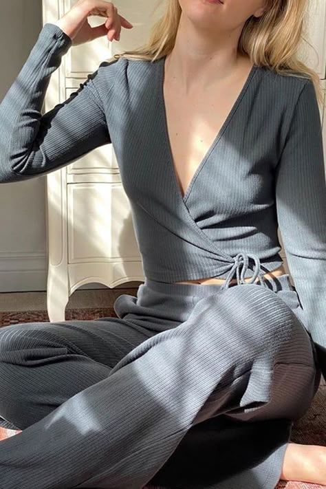 Korean Loungewear, Classy Loungewear, Lounge Wear Stylish, Womens Lounge, Best Loungewear, Stylish Loungewear, Loungewear Fashion, Loungewear Outfits, Joggers Set