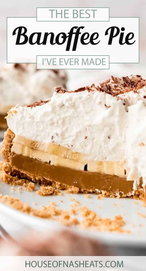 Banana Toffee Pie, Mini Banoffee Pie, Banana Caramel Dessert, Banoffee Trifle, British Dessert Recipes, Toffee Pie, Banana Filling, Banana Toffee, Easy Cream Pie