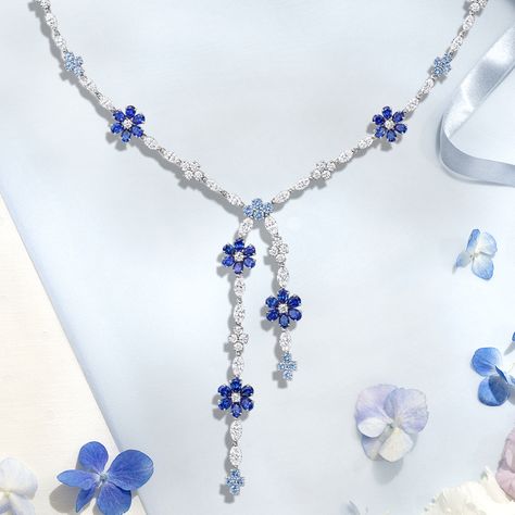 Harry Winston Necklace, Harry Winston Jewelry, Sapphire Diamond Necklace, Eid Ul Fitr, Expensive Jewelry Luxury, Accesories Jewelry, Diamond Jewelry Necklace, Harry Winston, Silver Jewelry Design