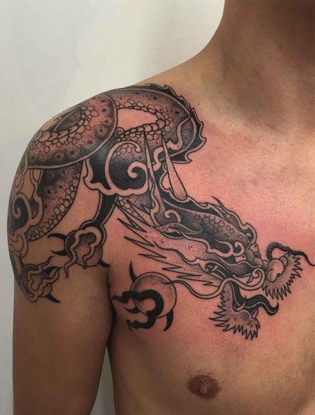 Dragon Tattoo Shoulder, Best Tattoo Ideas For Men, Dragon Tattoo Arm, Front Shoulder Tattoos, Shoulder Tats, Dragon Tattoos For Men, Polynesian Tattoos, Dragon Sleeve Tattoos, Dragon Tattoo For Women