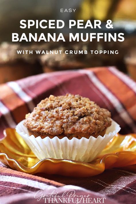 Pear And Walnut Muffins, Pear Banana Muffins, Banana Pear Recipes, Spiced Pear Muffins, Pear Banana Recipes, Pear Muffins Healthy, Banana And Walnut Muffins, Autumn Muffins, Pear Muffins Recipes