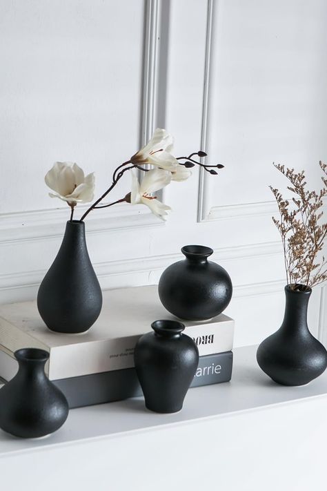 Tanvecle Small Black Vases, Ceramic Bud Vase Set of 5, Mini Pottery Vases for Pampas Grass, Flowers, Decorative Vases for Home Modern Decor, Rustic Decor, Veses for Living Room Dining Table Shelves Home Modern Decor, Black Vases, Mini Pottery, Vases Ceramic, Grass Flowers, Skull Planter, Ceramic Bud Vase, Living Room Dining Table, Dining Table In Living Room