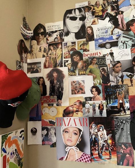 Room decor, wall decor, collage, wall collage, magazine collage, magazine, inspo Magazine Wall Art Collage, Wall Collage Above Desk, Magazine Wall Collage Bedrooms, Magazine Collage Wall, Collage Dorm Aesthetic, Magazine Wall Collage, 90s Wall Collage, Bedroom Photo Collage, Bedroom Collage Wall