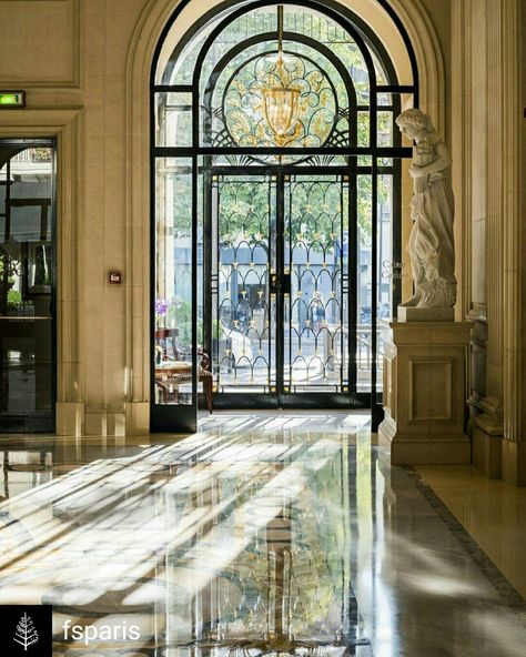 Hotel Doors Design, George V Paris, Hotel Lobby Design, Hotel Door, Hotel Entrance, Entrance Door Design, Belle Isle, Lobby Design, Country Garden