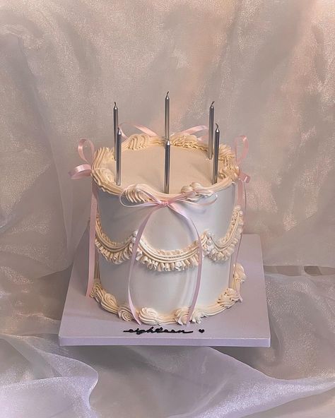 gigiiscakes | 🎀 . . . . . . . . #ribboncake #bowcake #vintagecake | Instagram Coquette Bday Cake, Birthday Cakes 21, 21st Bday Cake Ideas, November Birthday Cake, 13 Birthday Ideas, 19 Birthday Ideas, Birthday Ideas Pink, 24 Birthday Cake, Birthday Cake 13