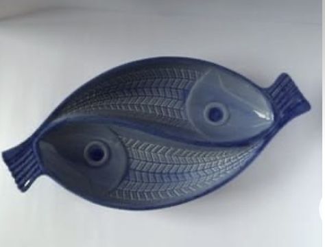 Herring Fish, Fish Yin Yang, Ceramic Fish Plate, Pottery Templates, Pottery Animals, Sculptures Céramiques, Fish Plate, Pottery Handbuilding, Ceramic Fish