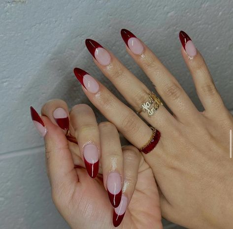 Trending Nail Designs, Madi Filipowicz, Latest Nail Trends, Classic Nails, Round Nails, Dark Nails, Dream Nails, Classy Nails, Long Acrylic Nails