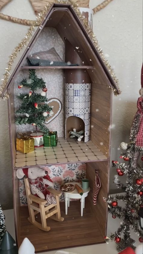 Maileg Doll House, Maileg Mice, Maileg Dolls, Cardboard Dollhouse, Fairy House Crafts, Mouse Crafts, Mini Doll House, Doll House Crafts, Mouse House