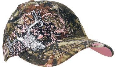 love this hat Camo Life, Hunting Girls, Hunting Women, Hunting Camo, Camo And Pink, Camo Outfits, Deer Skull, Camo Girl, Camo Hats