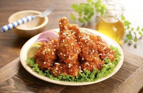 Chicken Up Buldak Recipe, Hot Spicy Chicken, Best Korean Food, Fried Chicken Restaurant, Fire Chicken, Korean Fried Chicken, Korean Dishes, Hot Spicy, Chicken Wing Recipes