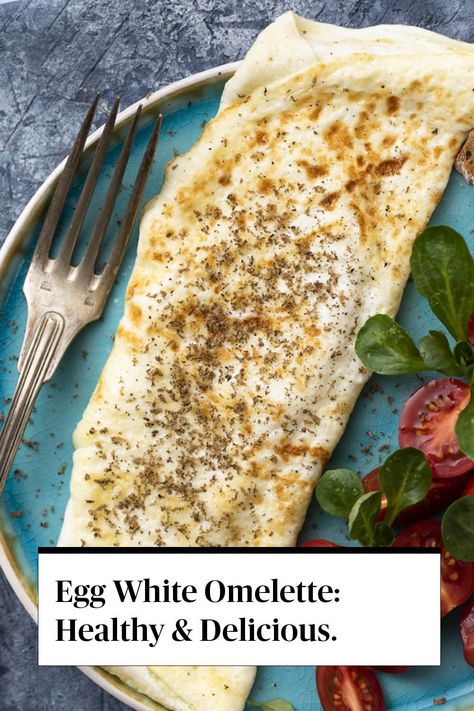 Egg White Omelette Healthy, Omelette Healthy, Healthy Omelette, Egg White Omelette, Egg White Recipes, Liquid Egg Whites, Fluffy Eggs, Omelette Recipe, High Protein Breakfast