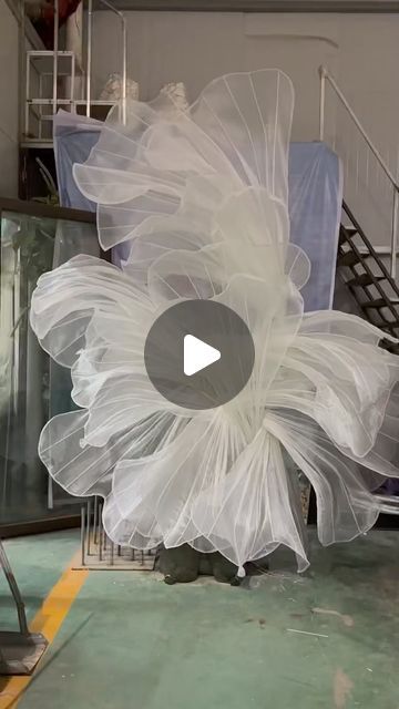 Hans_floraldecorations | White gauze wedding backdrop ~ #wedding #weddingphotography #weddinginspiration #weddingdecoration #eventdecorations | Instagram Giant Fabric Flowers, Diy Wedding Backdrop, Backdrop Wedding, Flower Craft, Floral Decorations, Instagram White, Diy Backdrop, Giant Flowers, Backdrops Backgrounds