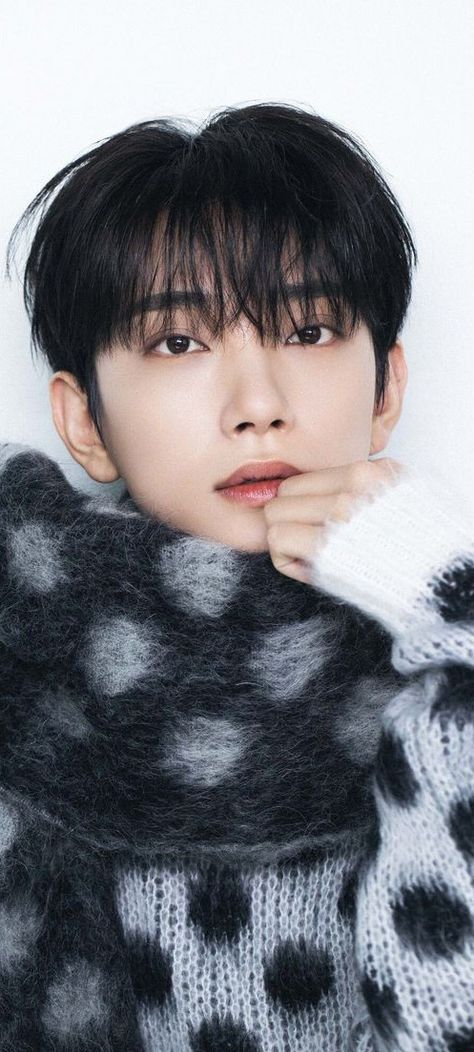 Joshua Photoshoot, Joshua Icons, Spur Magazine, Seventeen Joshua, Seventeen Going Seventeen, Hong Jisoo, Joshua Seventeen, Seventeen Magazine, Joshua Hong