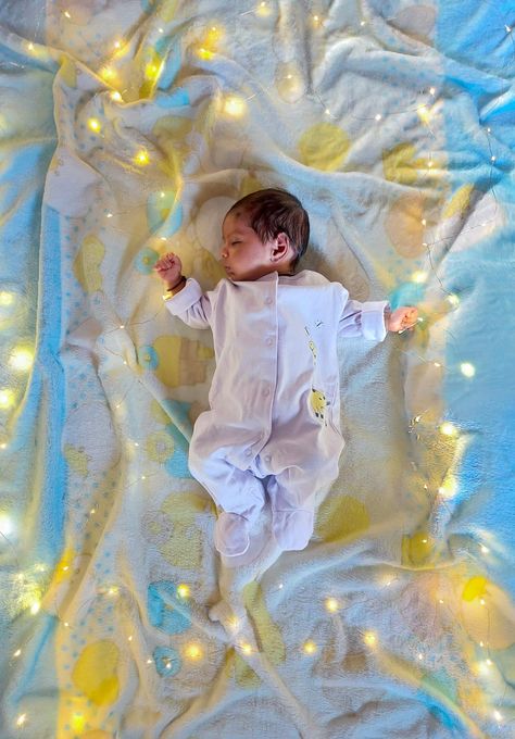 Baby's First Diwali 🪔🎇 1st Diwali Baby Photoshoot, Baby Diwali Photoshoot, Baby Month Photoshoot, Diwali Baby Photoshoot Ideas, Diwali Photoshoot Ideas, Diwali Shoot, Diwali Photoshoot, Monthly Photoshoot, Diwali Photo