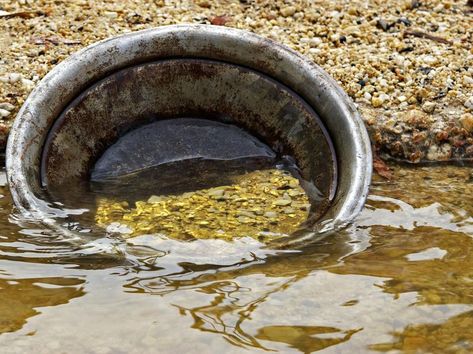 Panning For Gold, California Gold Rush, Gold Prospecting, Rock Hunting, Golden Nugget, California Gold, Metal Detecting, Gold Mining, Gold Nugget