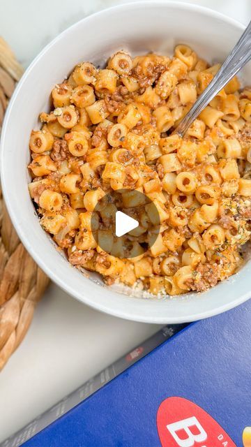 Nady Benyamine | Recipes on Instagram: "For a back-to-school dish that's easy and fulfilling, try my One-Pot Mediterranean Beef Marinara Pasta using @barillaus  Ditalini noodles. (Watch until the end for the secret ingredient.)  INGREDIENTS 1 box Barilla Ditalini Pasta 2 tbsp olive oil 1 cup onion, diced 3 tablespoons tomato paste 3 cloves garlic, minced 1 lb ground beef Salt and pepper, to taste 1 tsp Italian seasoning, plus extra for garnish 1 can (28 oz) tomato purée 4 cups water (to cover all ingredients) 1 tbsp (or cube) chicken bouillon 1/2 cup Parmesan cheese, grated, plus extra for garnish  DIRECTIONS 1. Heat olive oil in a large pot over medium heat, sauté diced onions and tomato paste until soft, then add minced garlic until fragrant  2. Add ground beef, season with salt, pepper, Marinara Pasta, Tubettini Pasta Recipes, Parmesan Ditalini Pasta, 1 Pot Pasta Recipes, Ditalini Pasta Recipes Ground Beef, Mediterranean Beef Ditalini, Marinara Pasta Recipes, Ditalini Recipes, Barilla Ditalini