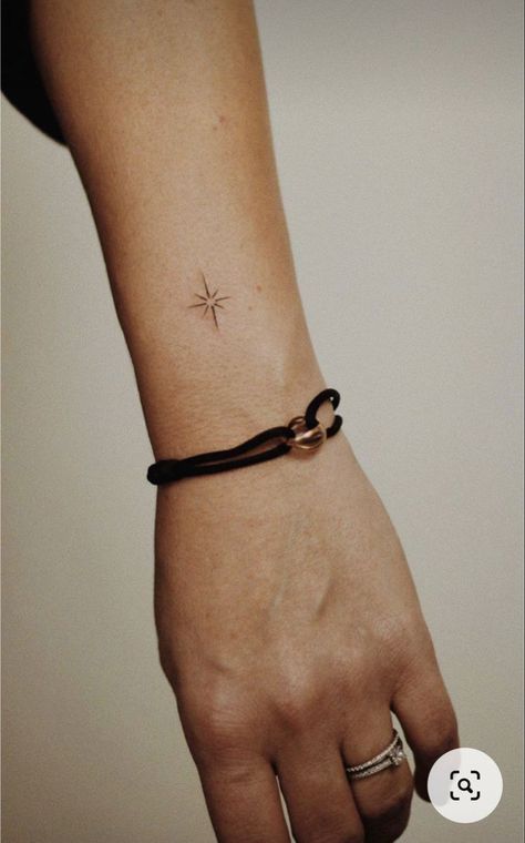 Ster Tattoo, North Star Tattoos, Delicate Tattoos For Women, Different Drawing Styles, Drawing Styles, Bff Tattoos, Star Tattoo, Wrist Tattoos For Women, Small Hand Tattoos