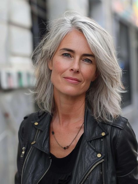 Punk Older Woman, Hairstyles For Medium Length Gray Hair Over 50, Medium Grey Hair Over 50, Sophisticated Haircut, Best Haircuts For Women, Haircuts For Women Over 40, Style Theory, Grey Hair Looks, Grey Hair Over 50