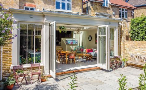 Small Orangery, Sunroom Extension, Orangery Roof, Kitchen Orangery, Country Chic Kitchen, Old Style House, Orangery Extension, Conservatory Kitchen, Garden Room Extensions