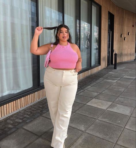 Joanna Pincerato, Y2k Outfits Plus Size, Chubby Fashion, Look Plus Size, Mid Size, Curvy Girl Fashion, Curvy Girl Outfits, Curvy Outfits, Look Plus