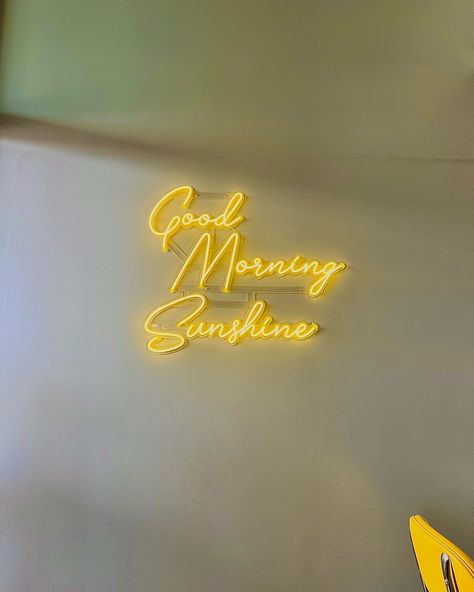 Good morning sunshine yellow neon welcome sign. Neon Welcome Sign, Sunshine Aesthetic, Happy Sunshine, Yellow Neon, Good Morning Sunshine, Sunshine Yellow, Yellow Aesthetic, Good Morning Beautiful, Esthetician