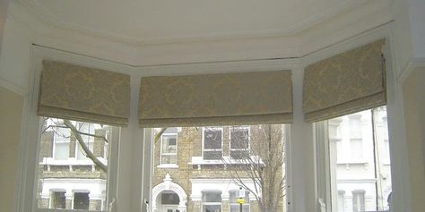 Roman Blinds Bay Window Roman Blinds Bay Window, Blinds For Bay Windows, Blinds Bay Window, Bay Window Blinds, Bay Window Shutters, Bay Window Living Room, Window Furnishings, Vertical Window Blinds, Types Of Blinds