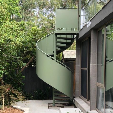 Spiral Staircase Outdoor, Staircase Metal, Spiral Stairs Design, Stair Kits, Staircase Outdoor, Circular Stairs, Steel Stairs, Exterior Stairs, Stairs Architecture