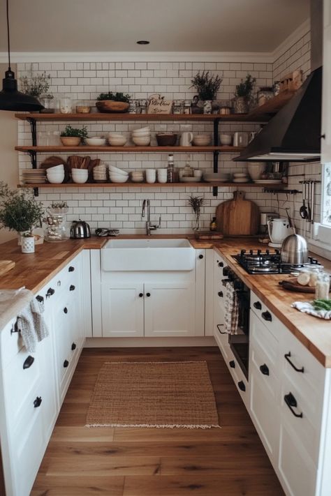 Relax into the perfect modern farmhouse kitchen with these tips to create a cozy space. Kitchen Cabin Ideas, Cozy Aesthetic Kitchen, Small Cottage Core Kitchen, Small Country Homes Interior, Airbnb Kitchen Ideas, Cute Simple Kitchen, No Window Kitchen, Cozy Apartment Kitchen, Small Modern Farmhouse Kitchens