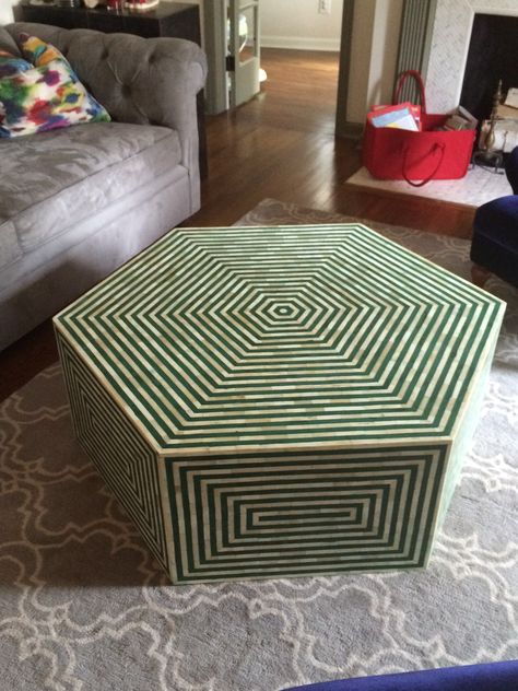 Cool Side Tables, Coffee Table Green, Inlay Console Table, Bone Inlay Console, Bone Inlay Coffee Table, Console Modern, Inlay Coffee Table, Stripped Pattern, Design Coffee Table