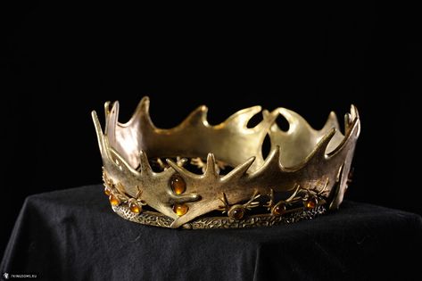 Robert Baratheon's Crown Baratheon Crown, Robert Baratheon, Joffrey Baratheon, Fantasy Crown, Game Of Thrones Jewelry, Metal Hair Accessories, Game Of Thrones Party, Crown Photos, King Robert